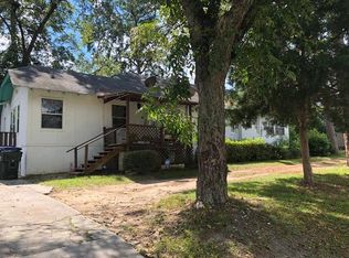 202 College Ave, Douglas, GA 31533