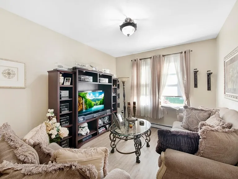 84 Avenue A #2 — Photo 3