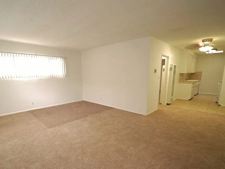 13601 Van Ness Ave #9 — Photo 2