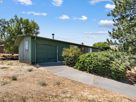 2nd image of 25 Canyon Dr