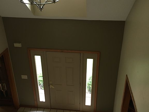 4th image of 2144 Eaglewood Dr