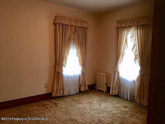 5th image of 501-503 Crown Ave
