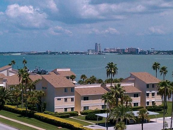 3rd image of 1460 Gulf Blvd APT 609