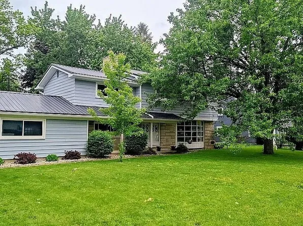 917 Summit Ave, Bluffton, IN 46714