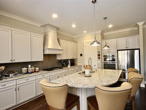 4th image of 13988 Santos Dr