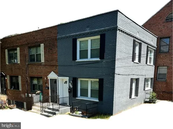 4934 Just St NE, Washington, DC 20019