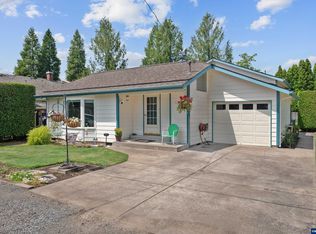 1010 Well St, Silverton, OR 97381