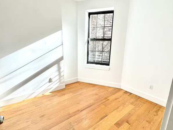 1320 Sterling Place image 13 of 13