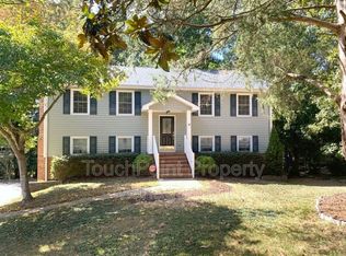 1114 Glenshannon Rd, Matthews, NC 28105