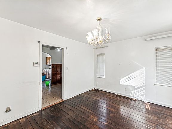 5th image of 1434 Lakeland Ave