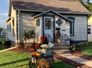115 Park St, Reinbeck, IA 50669