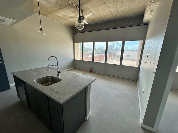 4th image of 1150 N 7th Ave #1302