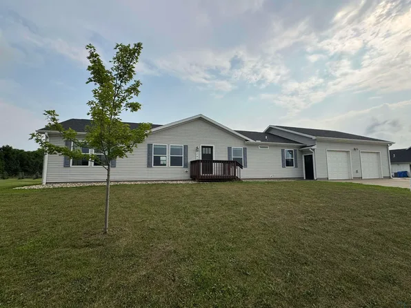 240 Purdue St, Vermillion, SD 57069