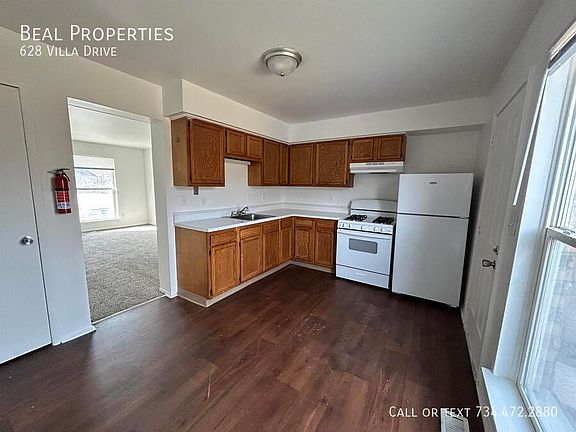 2nd image of 628 Villa Dr