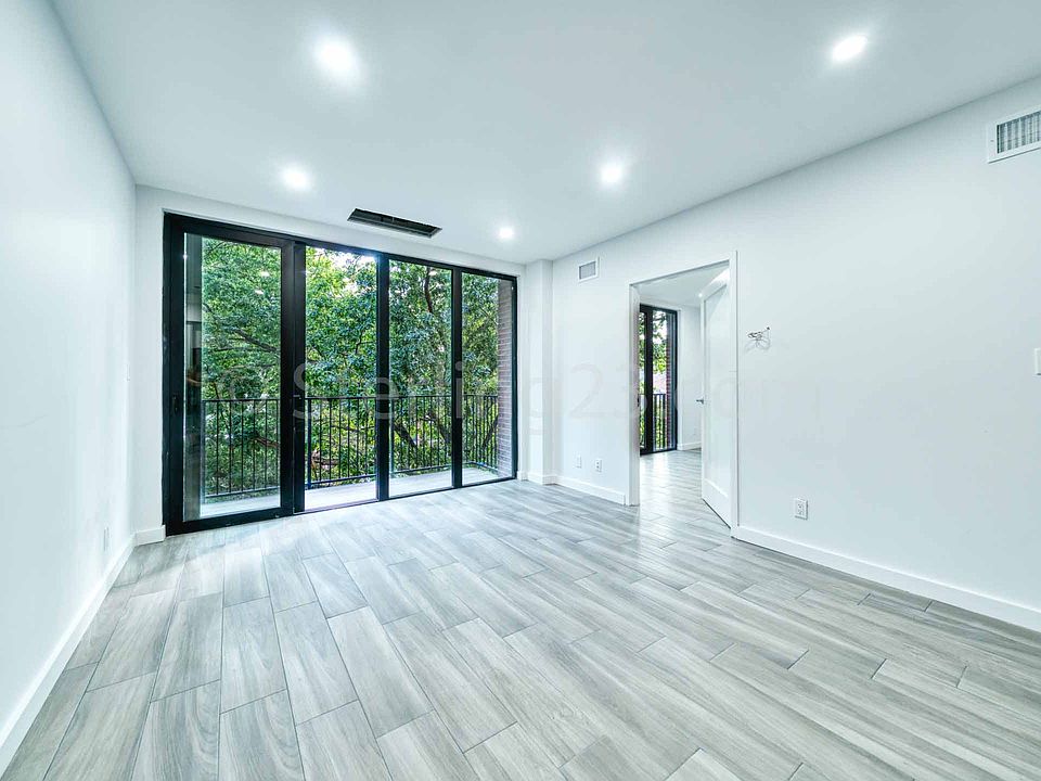 1st image of 31-07 31st Ave #4C