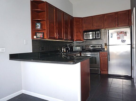 3rd image of 6006 E Lake Dr APT 3D