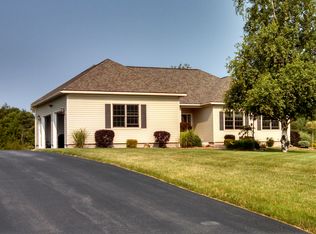 134 Hinman Rd, Pulaski, NY 13142