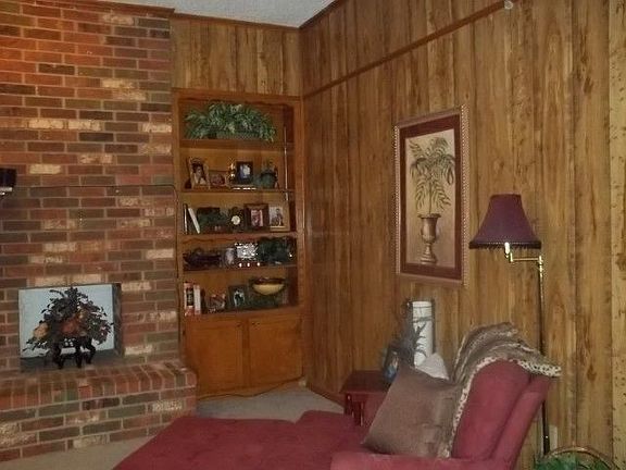 4th image of 6501 Little Dove Dr