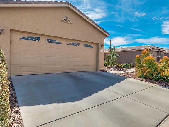 3rd image of 42953 W Ocean Breeze Dr