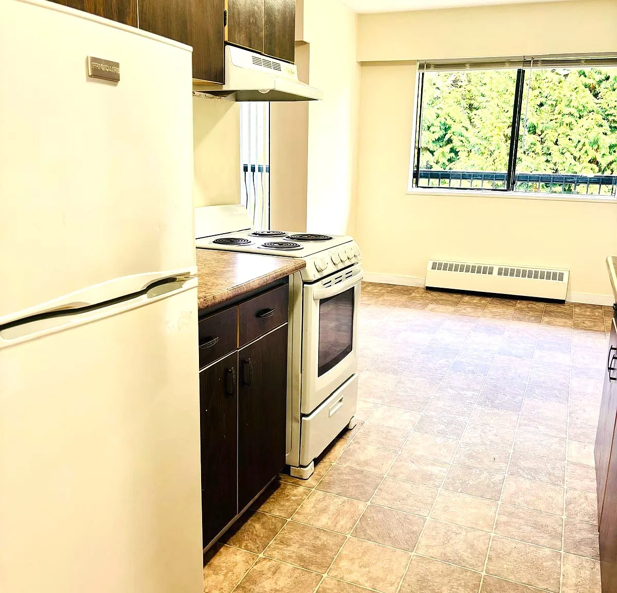1 bed, 800 sqft, $1,550 — Photo 2