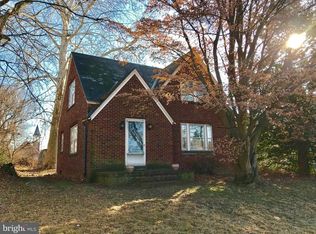 19 Charlestown Rd, Washington Boro, PA 17582