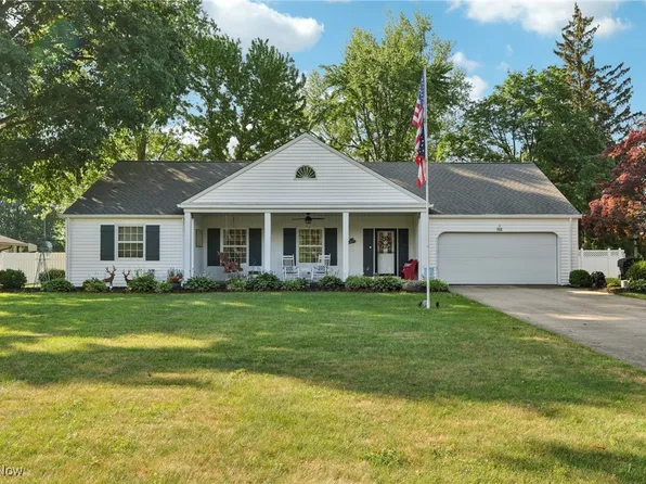 753 Washington Ave, Elyria, OH 44035