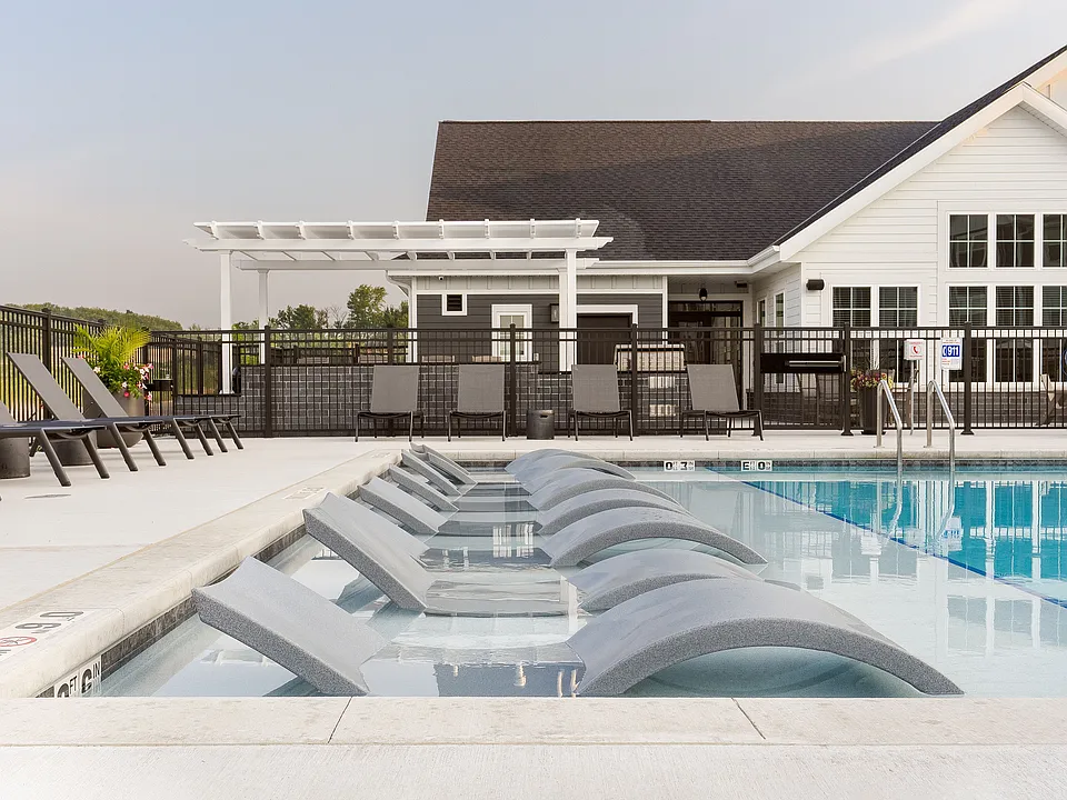 Apex at Verona Resort Style Pool