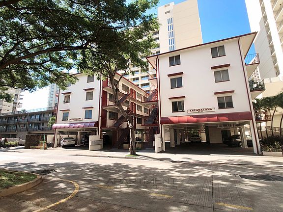 3rd image of 2541 Kuhio Ave #303