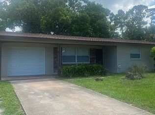 2242 Harvard Rd, South Daytona, FL 32119