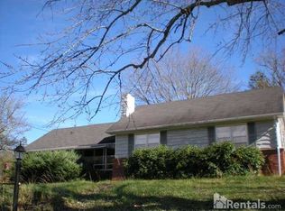 1475 Crossroads Pkwy, Mars Hill, NC 28754