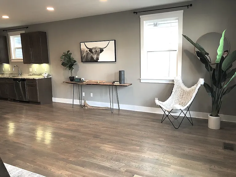 6223 California Ave — Photo 9
