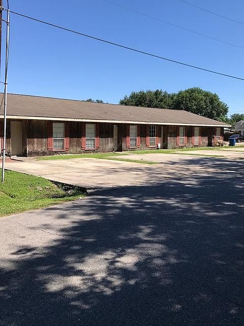 1st image of 404 Ryder Dr