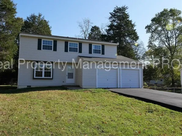 7 Raines Ct, Stafford, VA 22556