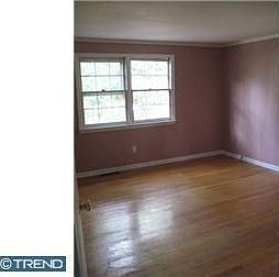 3rd image of 311 Bayberry St