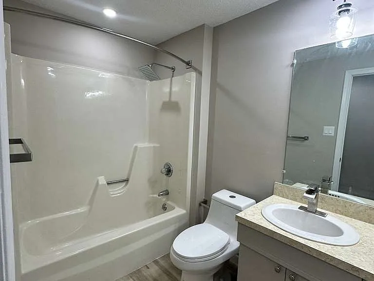 44B117 Avonwood Rd #117 — Photo 30