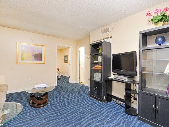 3rd image of 3595 Woodbriar Cir #1-D-1