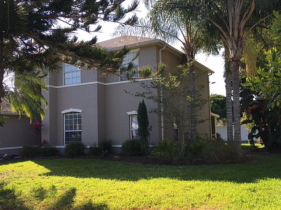 2nd image of 1498 Surrey Park Dr