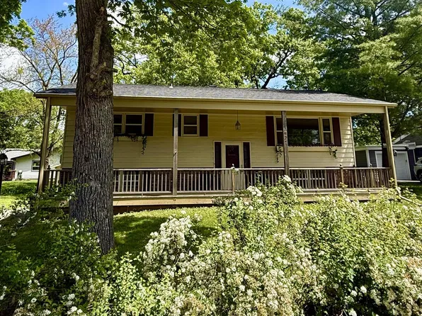 442 Forest DRIVE, Fontana, WI 53125