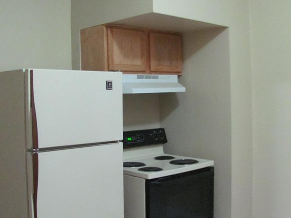 5th image of 289 Stinson St #1