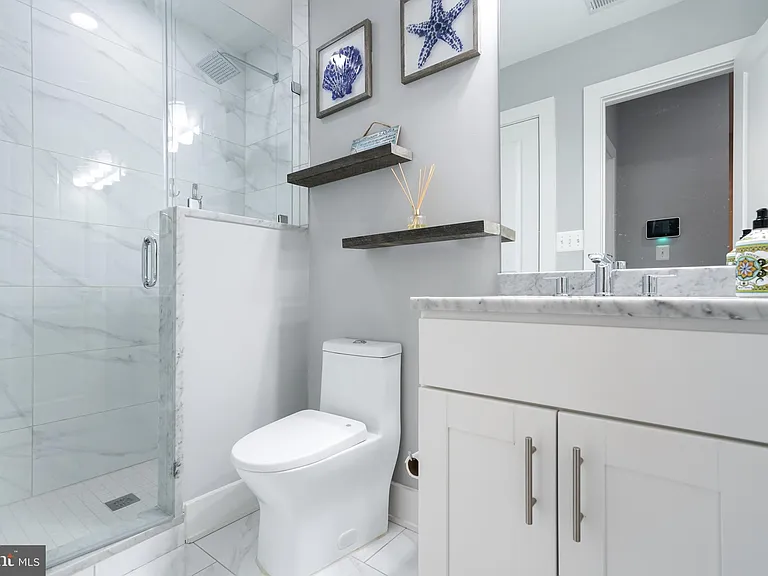 1632 K St NE #PENTHOUSE — Photo 32