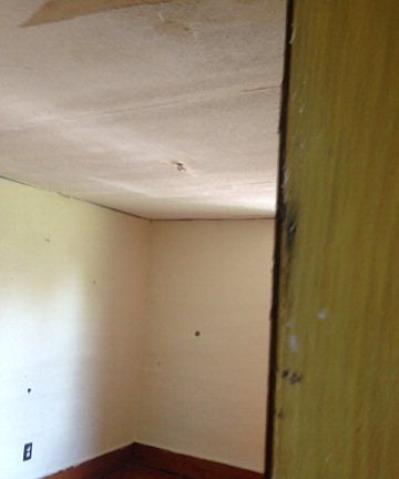 2nd image of 545 Mary St