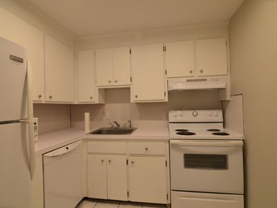 37 Fountain Ln APT 9, Weymouth, MA, 02190