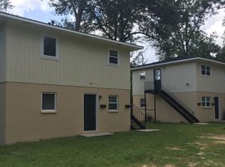 237 S Walnut St #D, Statesboro, GA 30458
