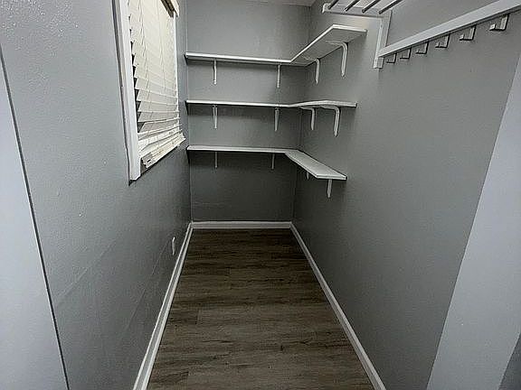 3rd image of 3401 Parkside Ave
