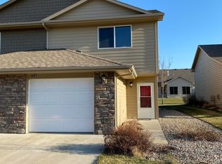 1623 Nicklaus Dr, Aberdeen, SD 57401