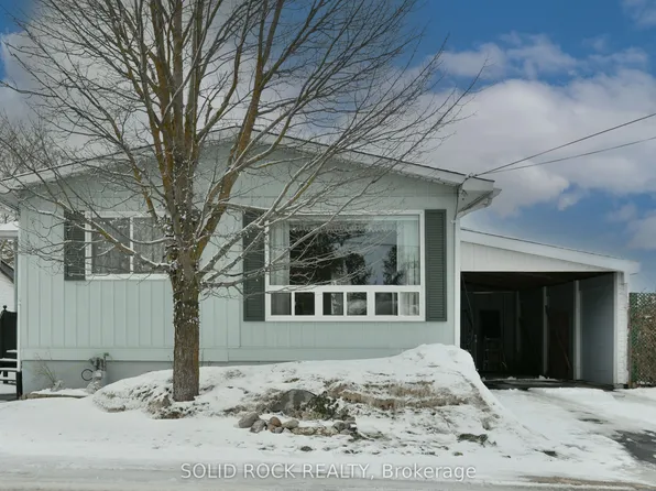 127 Edward St S, Arnprior, ON K7S 2X3