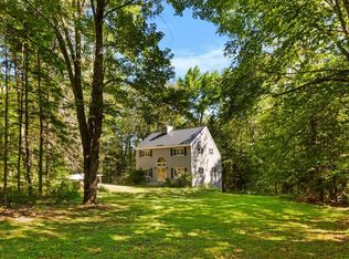 40 Middle Rd, Weston, VT 05161
