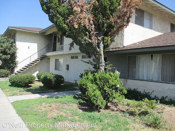 2nd image of 3210 Del Rosa Ave APT A