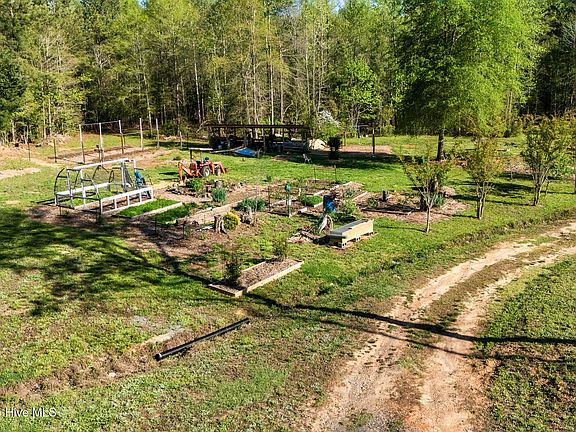 4th image of 253 Martin Lane LOT 5