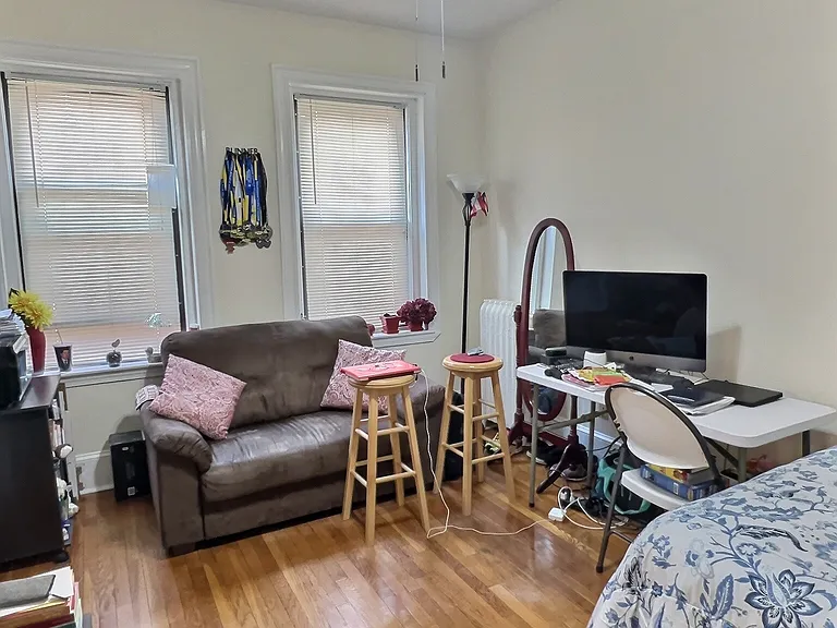 1482 Beacon St — Photo 9